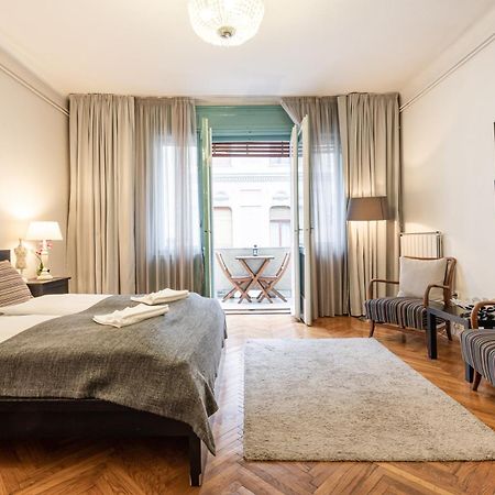 Paulay Deluxe 1 Lägenhet Budapest Exteriör bild