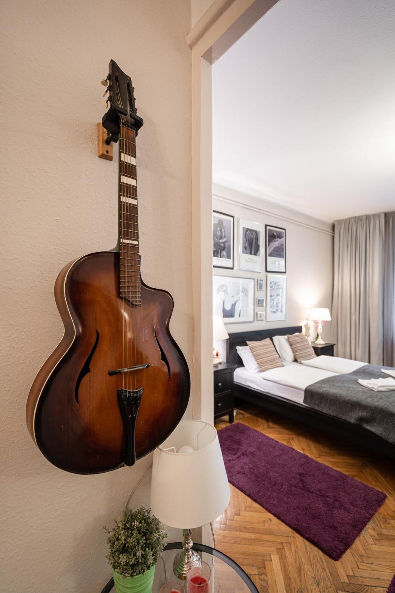 Paulay Deluxe 1 Lägenhet Budapest Exteriör bild