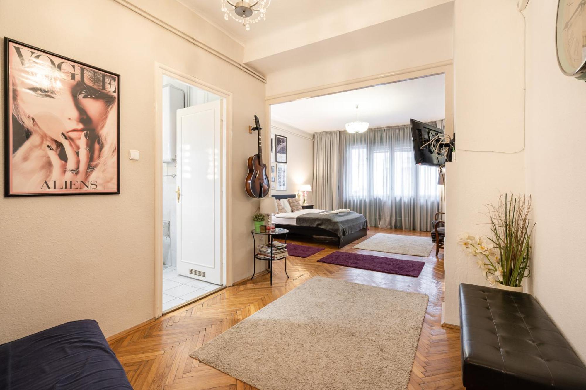 Paulay Deluxe 1 Lägenhet Budapest Exteriör bild